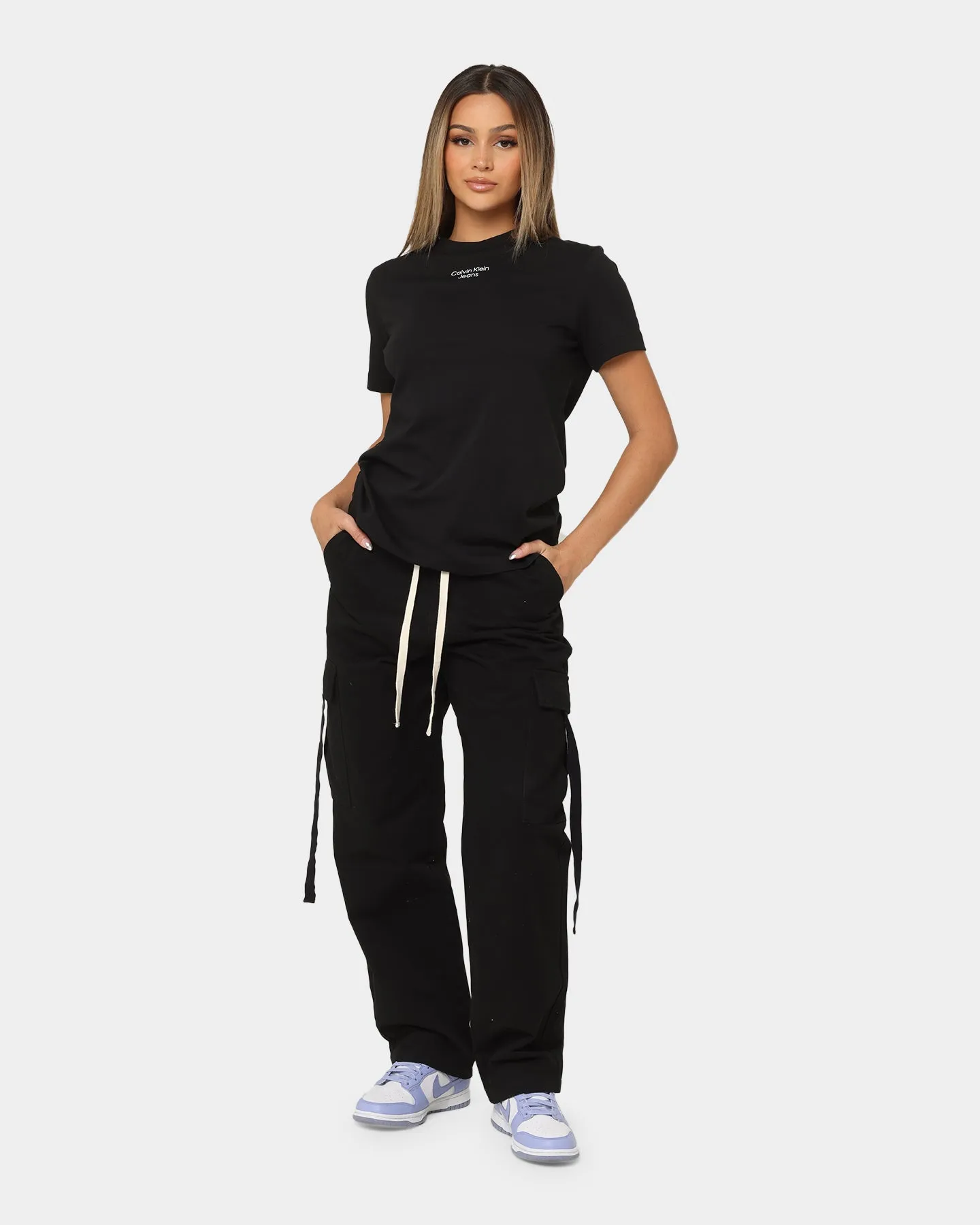 Calvin Klein Women's Stacked Logo Modern Straight T-Shirt Ck Black
