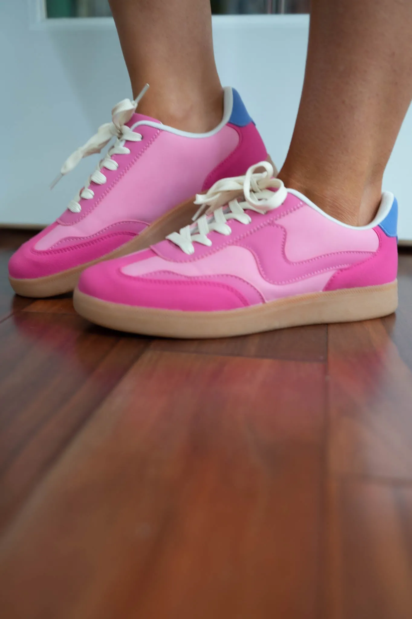 Fuchsia Trendy Sneakers