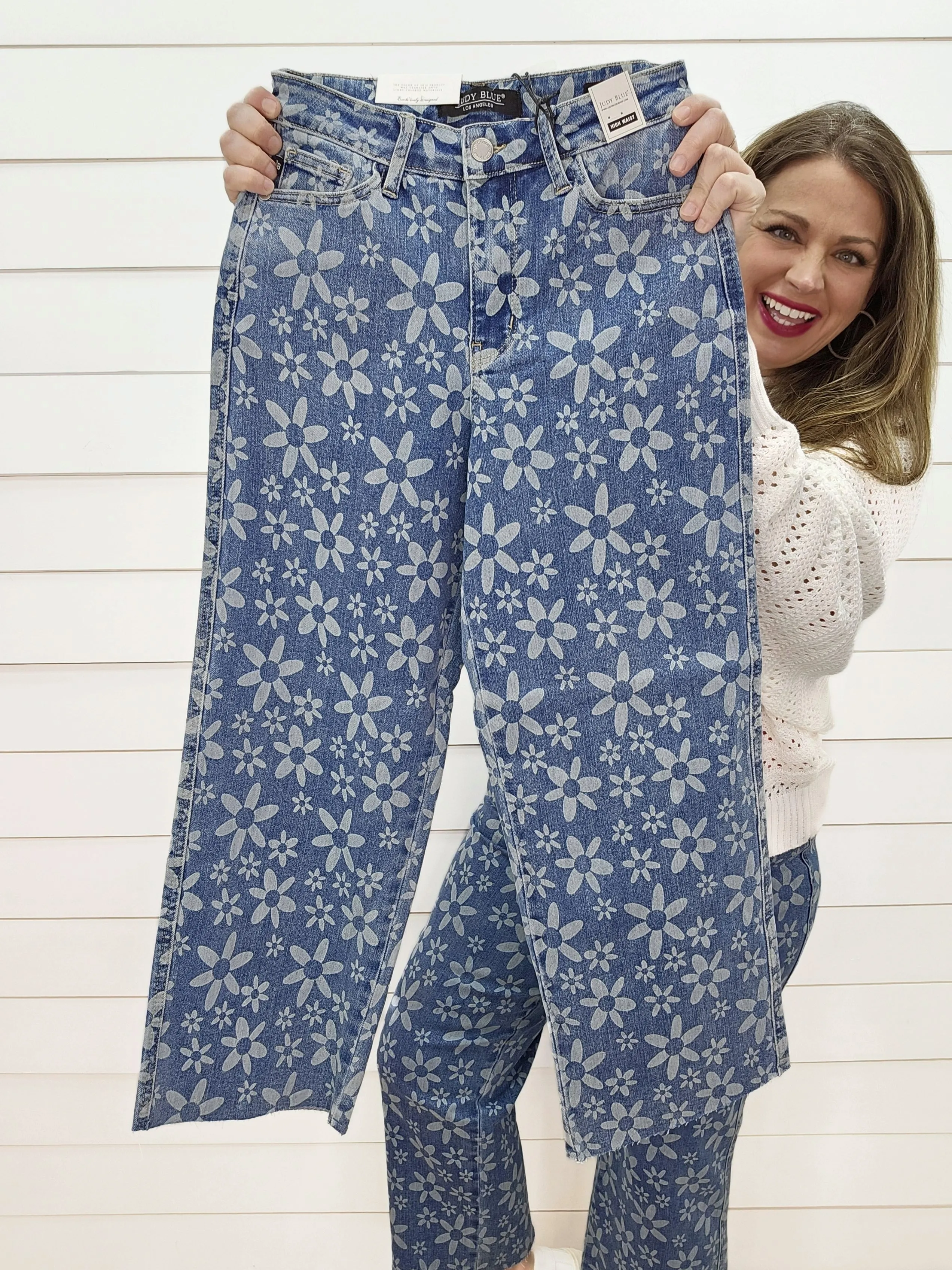 JUDY BLUE HW FLORAL PRINT CROP WIDE LEG