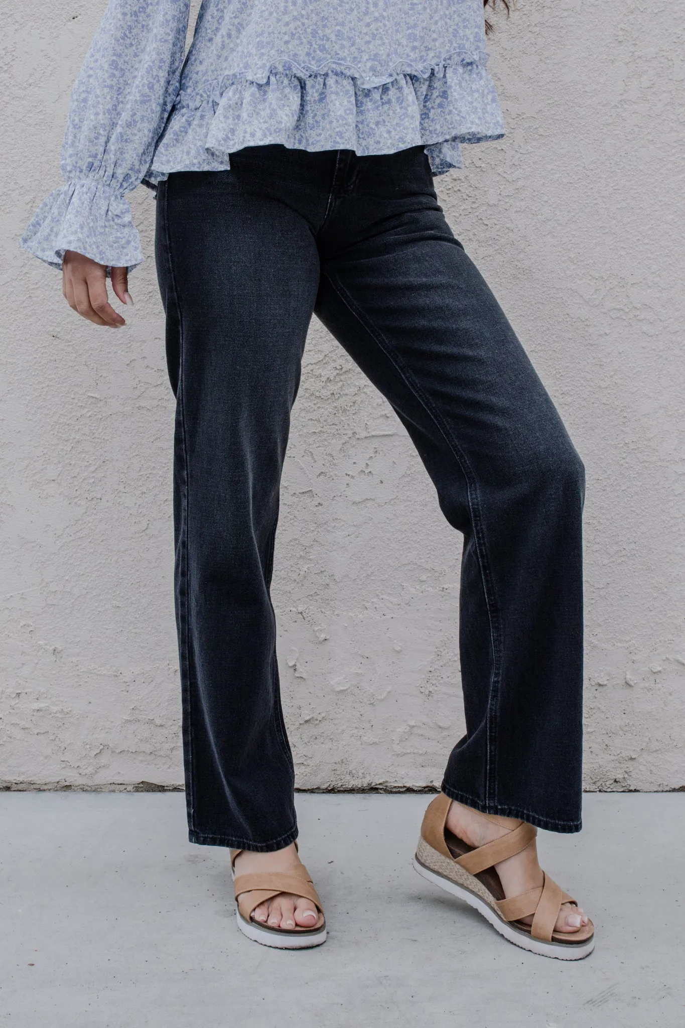 Just Black Relaxed Waist Straight Leg Jeans