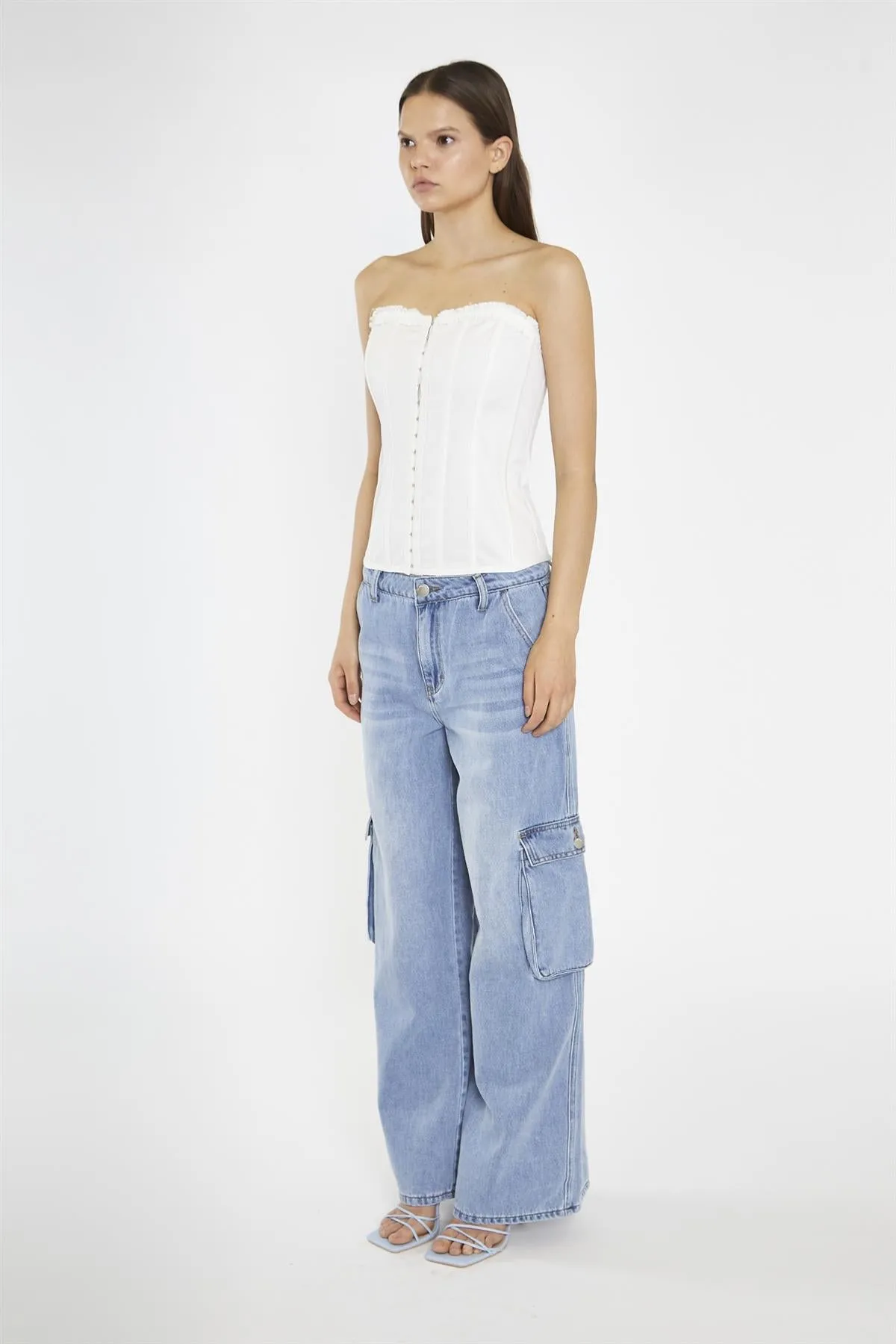 Light Stonewash Wide Leg Cargo Jeans