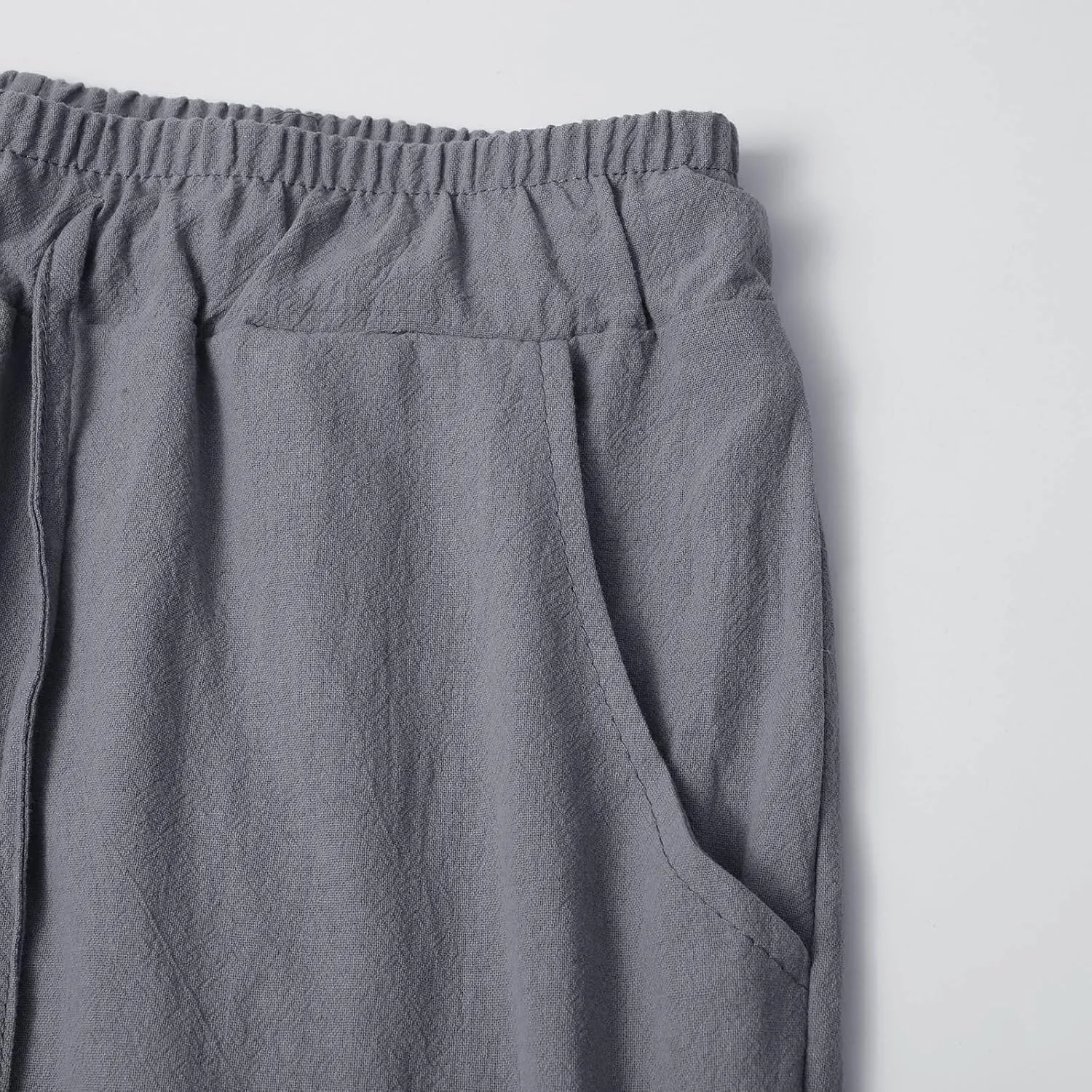 QWENTMTNTY Men's Elastic Waist Linen Pants Casual Relaxed Fit Loose Lightweight Pants Comfort Yoga Beach Drawstring Trousers